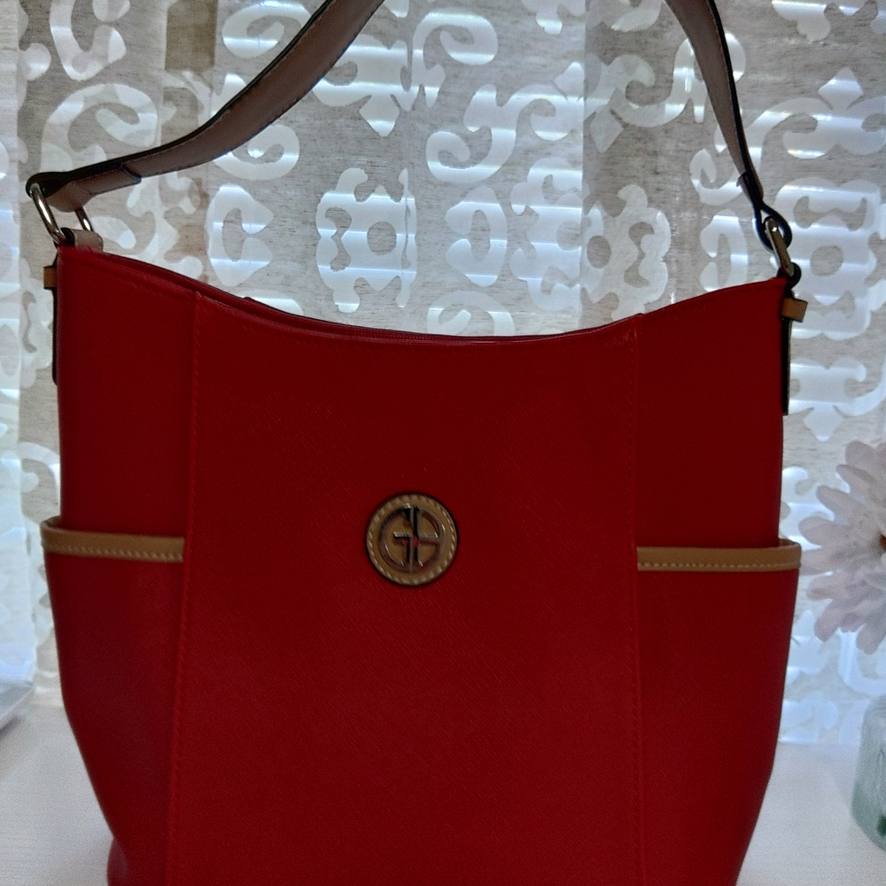 Giani Bernini Red and Tan Shoulder Bag